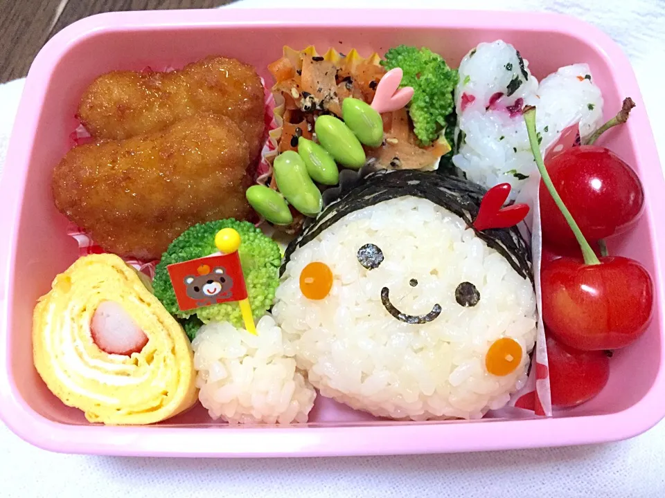 Snapdishの料理写真:娘の幼稚園弁当|3人の姫のためにさん