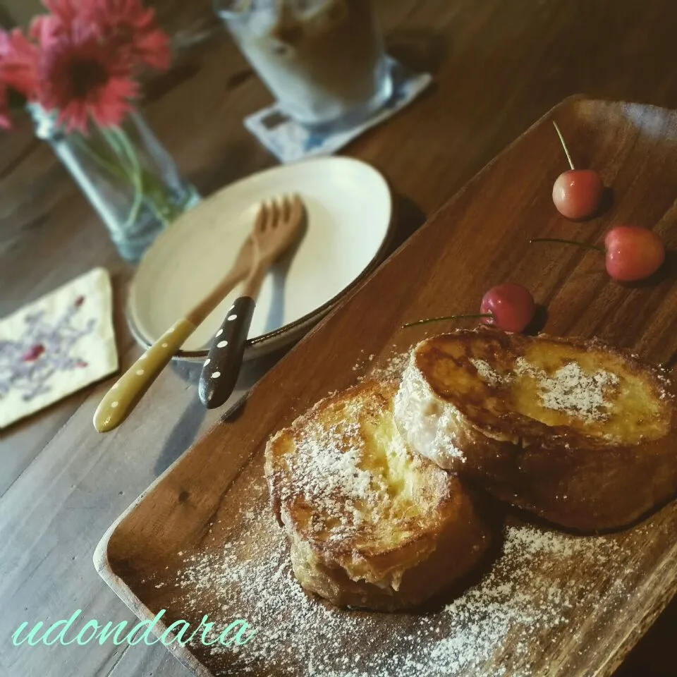 カリっ♡フワっ♡フレンチトースト|うどんだらさん