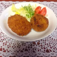 チーズ入りとカレー味のコロッケ(^^)|ふみりんさん