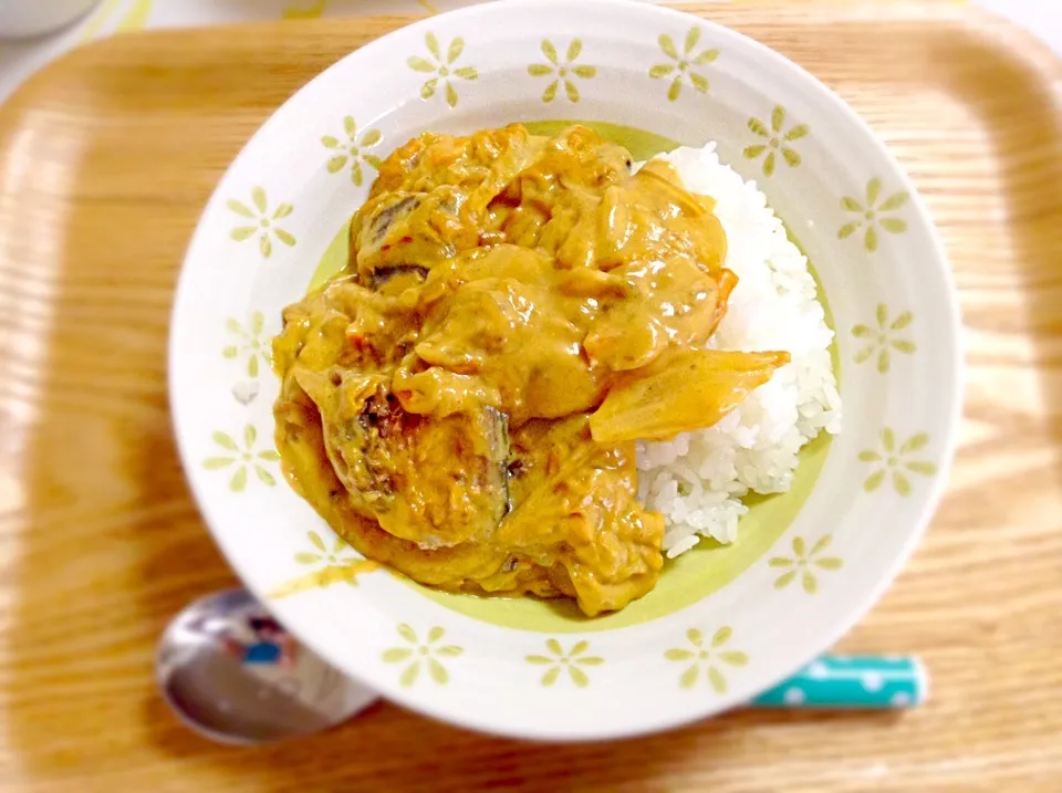 ココナッツミルクのごろっと鯖缶カレー☆|ももじり♡さん