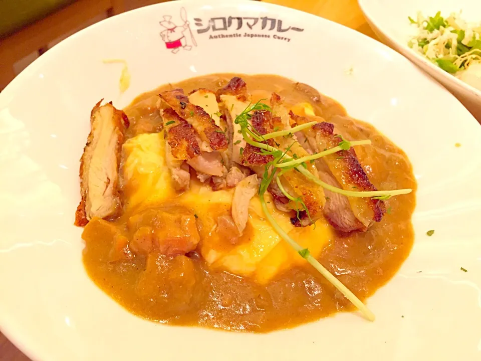 Omelette curry rice with grilled chicken|Sky Blueさん