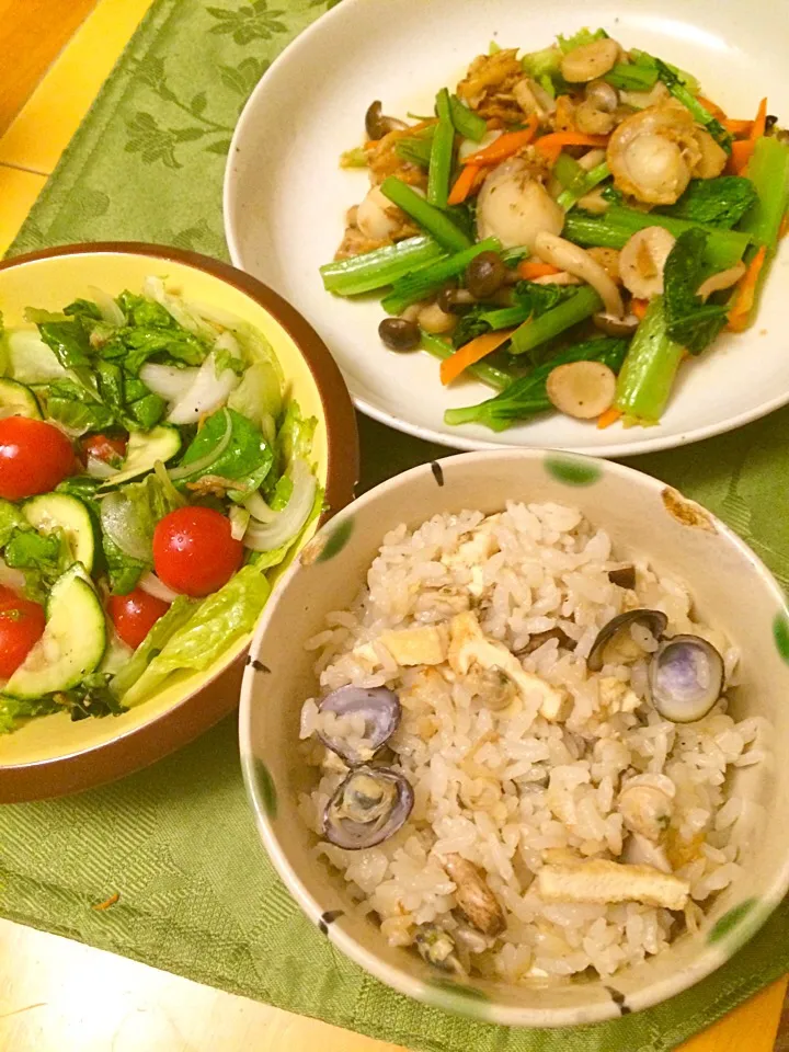 Snapdishの料理写真:初めて作ったシジミご飯、生姜効いてる。|hiromangeさん