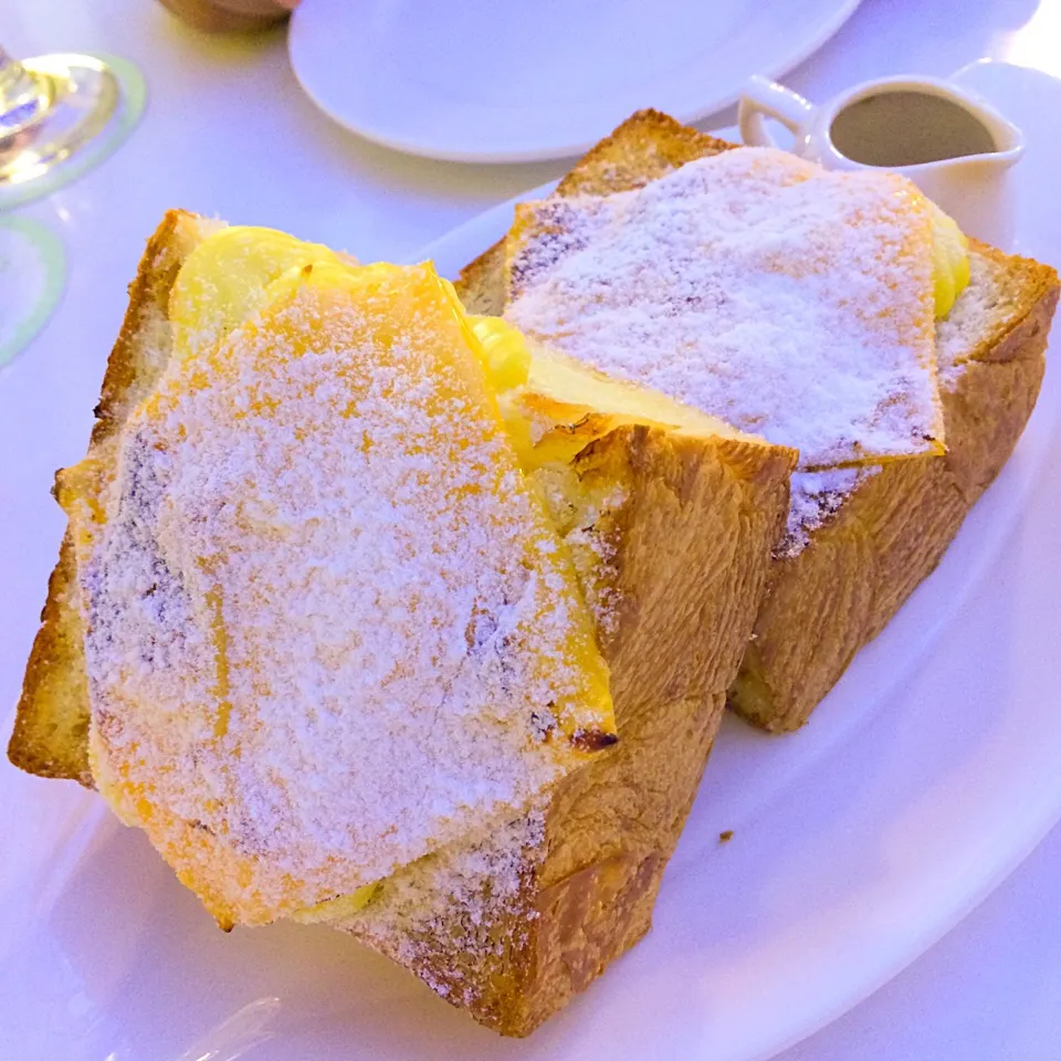 Cheddar Cheese Honey Toast|prissyさん