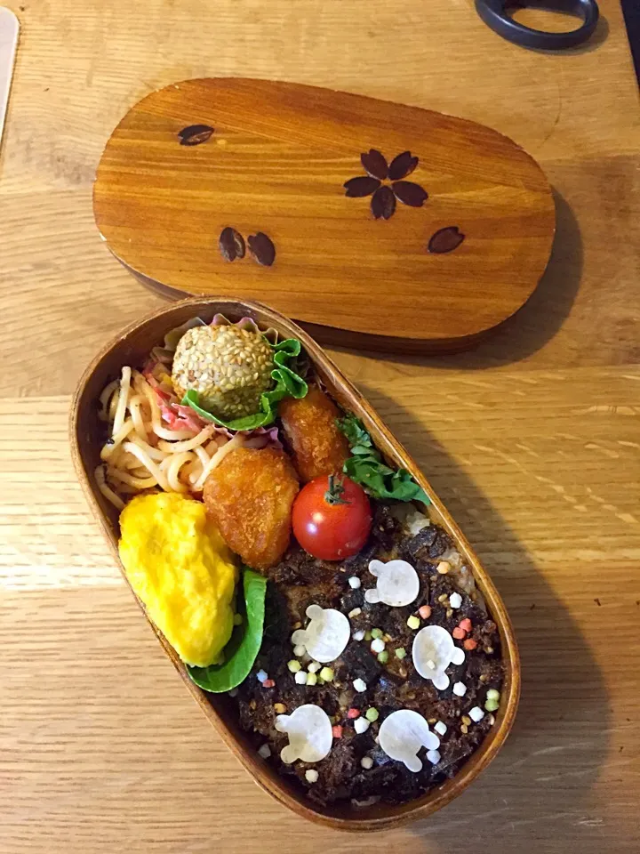 Snapdishの料理写真:大慌てのお弁当！|Yamai Honamiさん