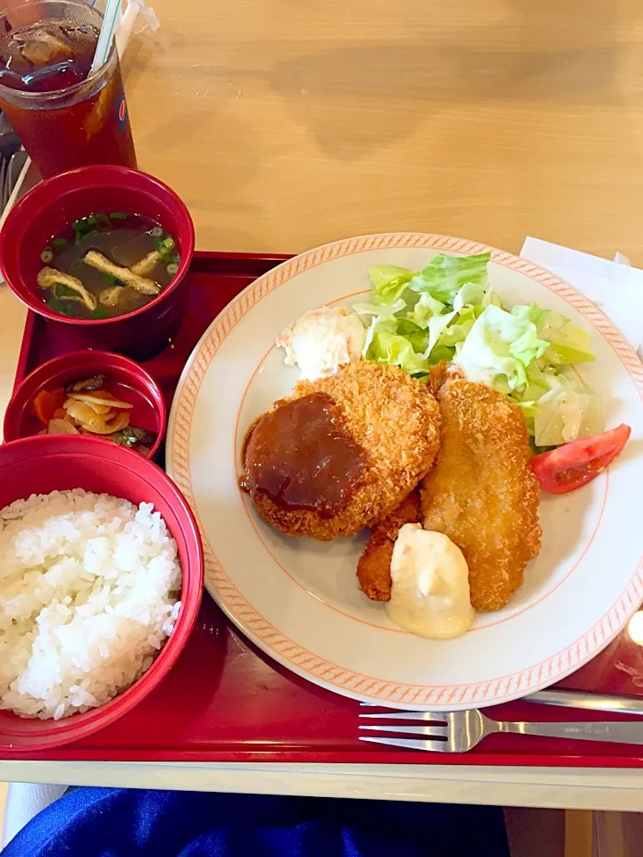 ジョイフルのメンチカツ定食|Chiemi Shinoさん