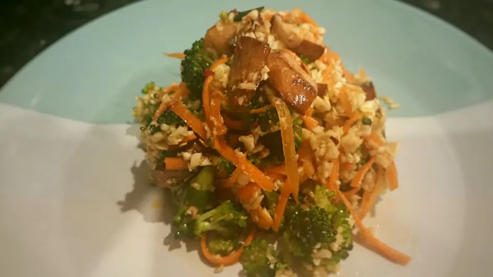 Raw Broccoli Mushroom "Stir Fry" #Raw #Vegan #Gluten-free|Tresnae Ramseyさん