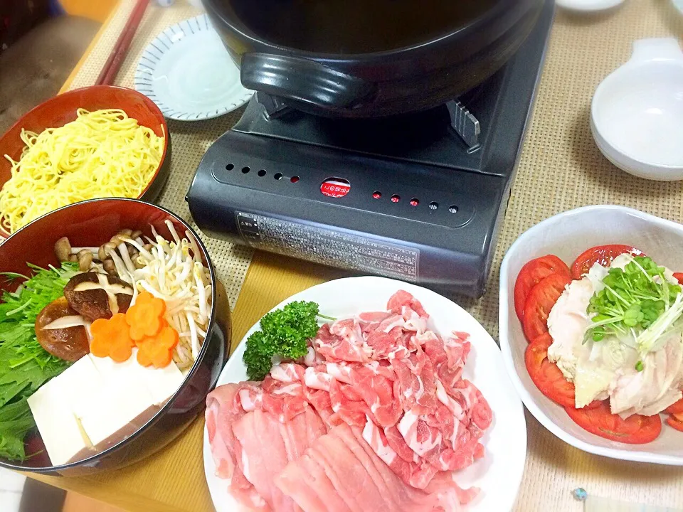 Snapdishの料理写真:父の日は共食い（豚しゃぶ）麺付き大サービス❤︎|ポンポコたまこさん