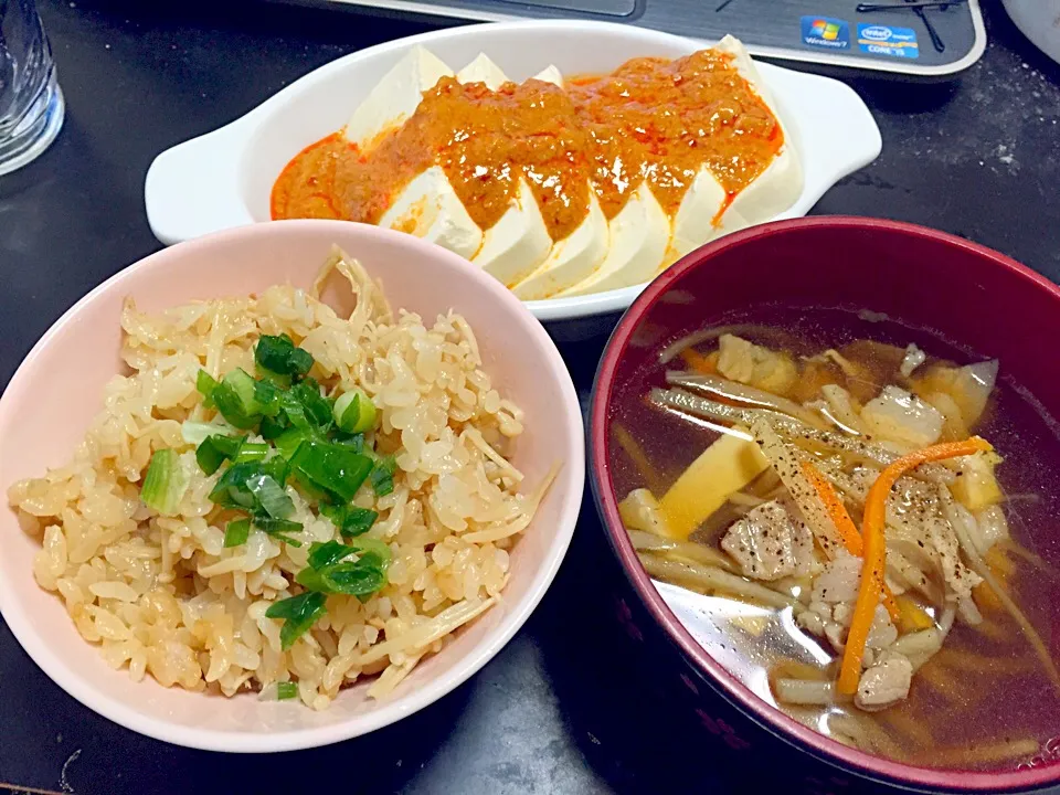 ツナとえのきの炊き込みごはん 沢煮椀 豆腐の坦々サラダ|saotanさん