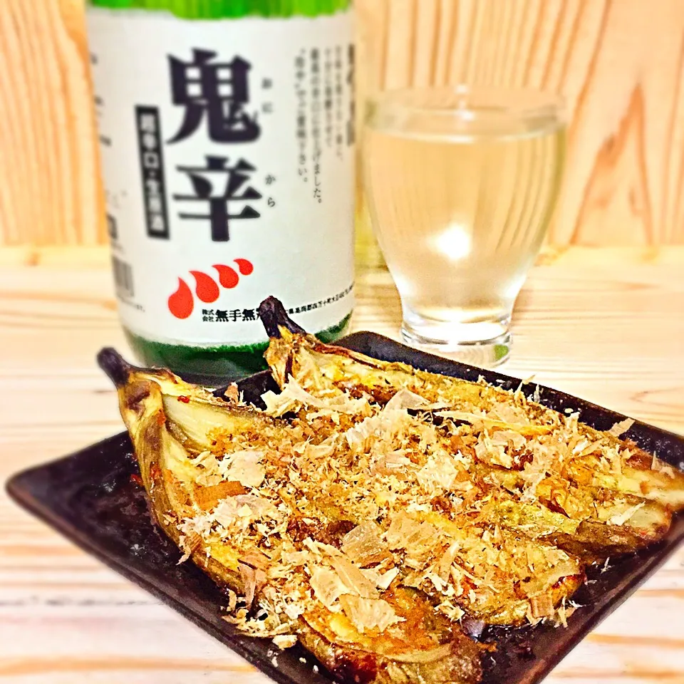 今宵の一酒一肴『鬼辛』と『焼き茄子』|ち〜おんさん