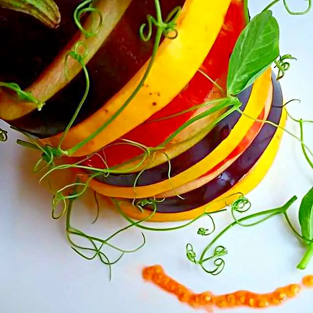 quince,eggplant,heirloom tomatoes stack with pea tendrils|CHUENCHAIさん