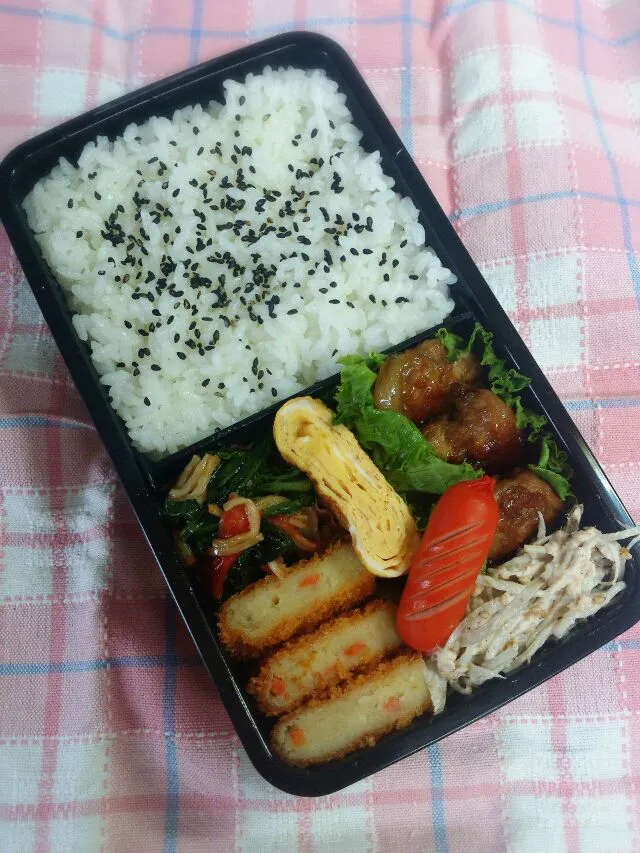 Snapdishの料理写真:2015.6.22 男子高校生弁当|yukiさん