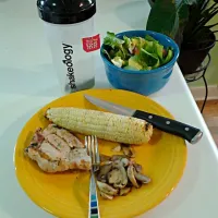 Porkchop with grilled corn and mushrooms. Salad from the garden. Water with a green tea bag.|Mollyさん