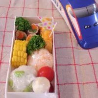 Snapdishの料理写真:息子のお弁当|たかひーさん