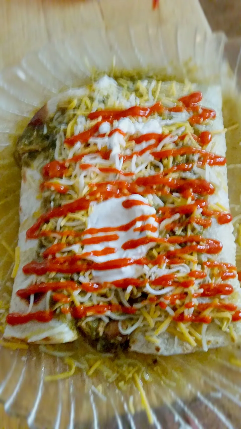 Snapdishの料理写真:Homemade Chile verde burritos|Donna Watersさん