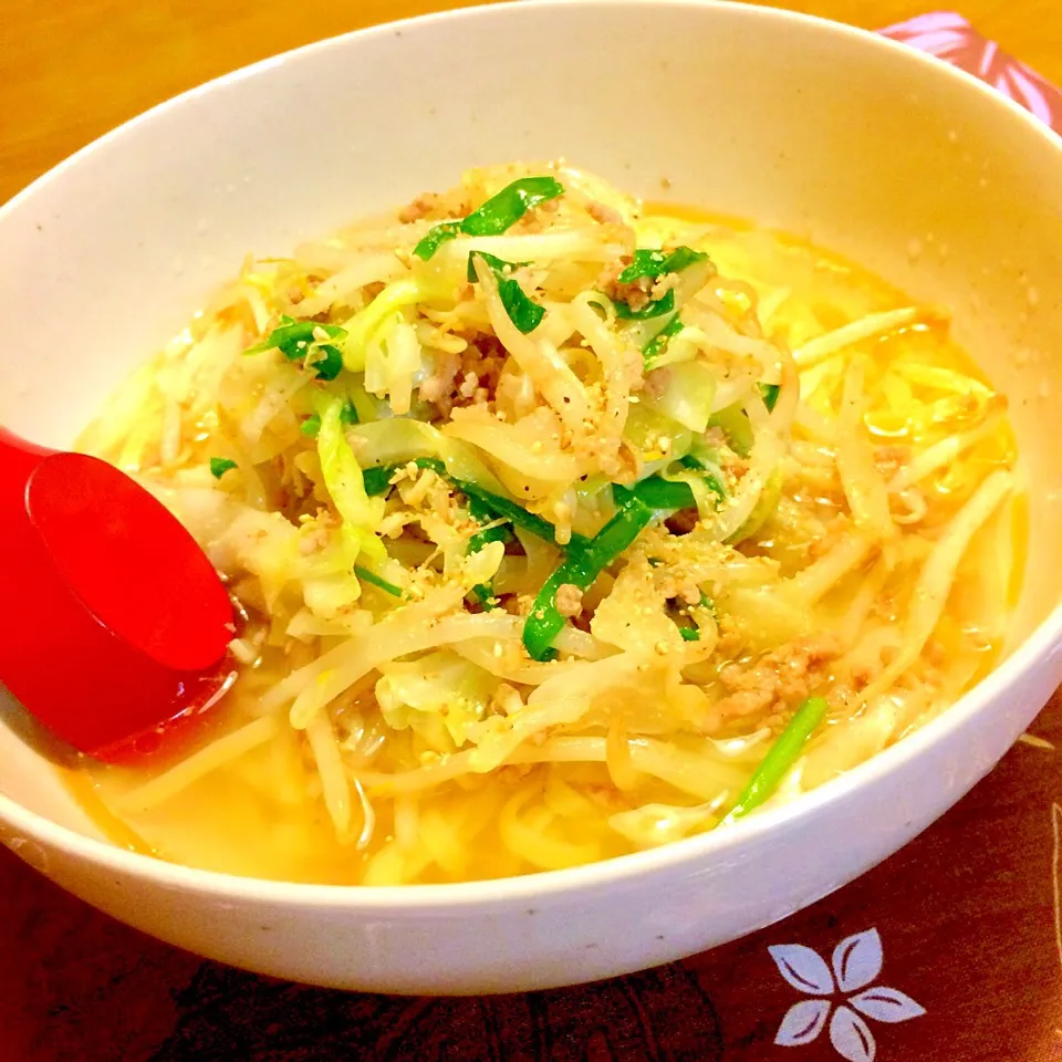 タンメンで夕食🍜🍜🍜🍜|かずみさん