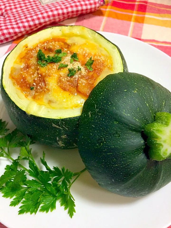 Snapdishの料理写真:丸ズッキーニのファルシ😊🍴|ゆかりさん