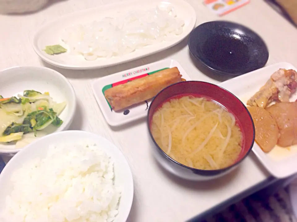 イカ素麺と残り物..|knn18さん