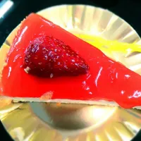 #strawberry #cheese #cake 🍰🍰🍰 #yummy|billinda adianaさん