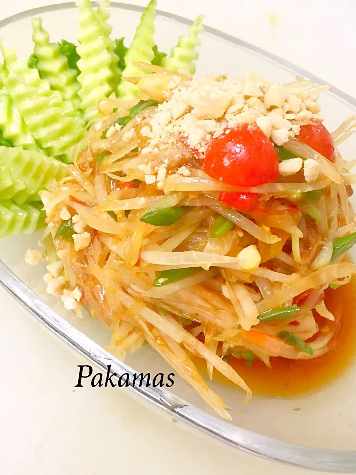 ส้มตำไทย(Green papaya salad-som tam thai)|Pakamasさん