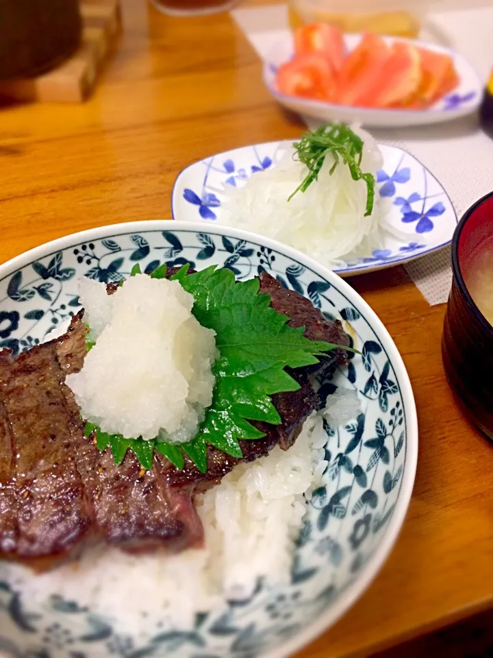 ステーキ丼|CMYさん