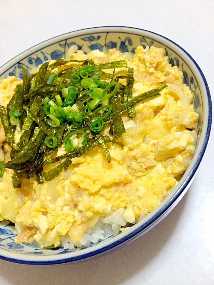 ツナ豆腐丼出来上がり〜♪(*￣0￣)/|hanaさん