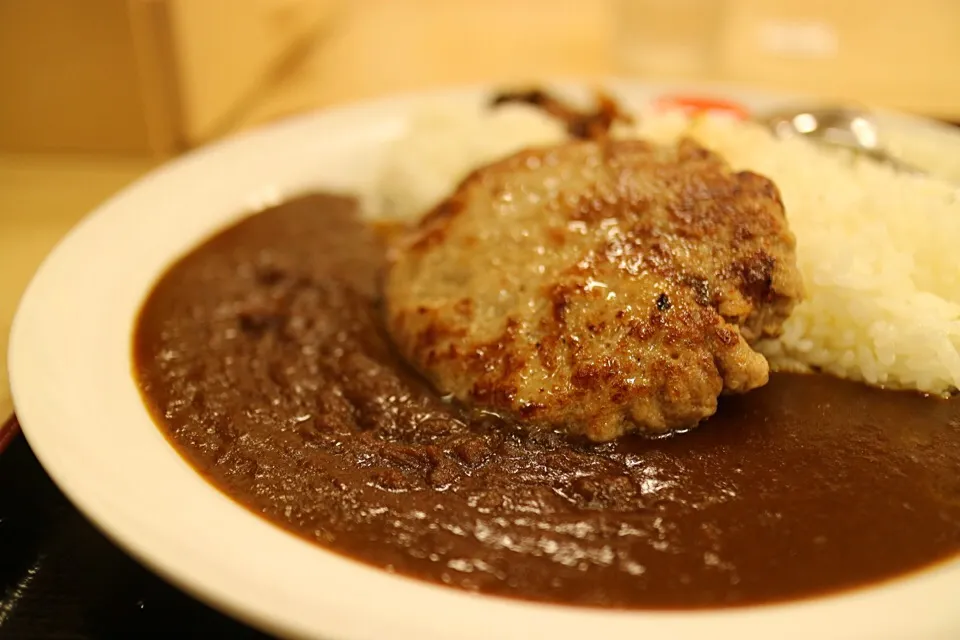 ハンバーグカレー|マハロ菊池さん