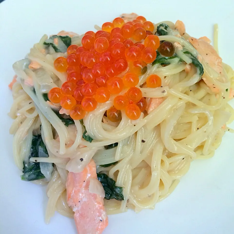 Salmon in Cream sauce with ikura|Kath Kanekoさん