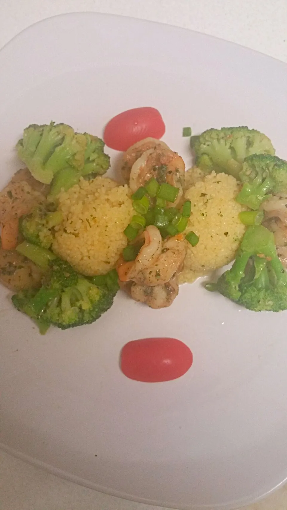 Coconut Parmesan Couscous w/Shrimps & scallops and broccoli|Divadishes71さん