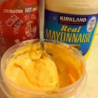 Snapdishの料理写真:Spicy Sriracha Mayonnaise|kjoさん