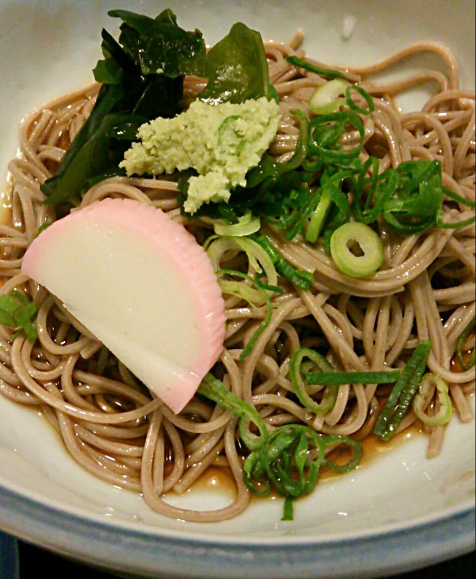 ランチにぶっかけ蕎麦をいただく🍜鬼👹のようにワサビを乗せてくれているけど、天使👼のように穏やかでしたわ😱|にゃあ（芸名）さん