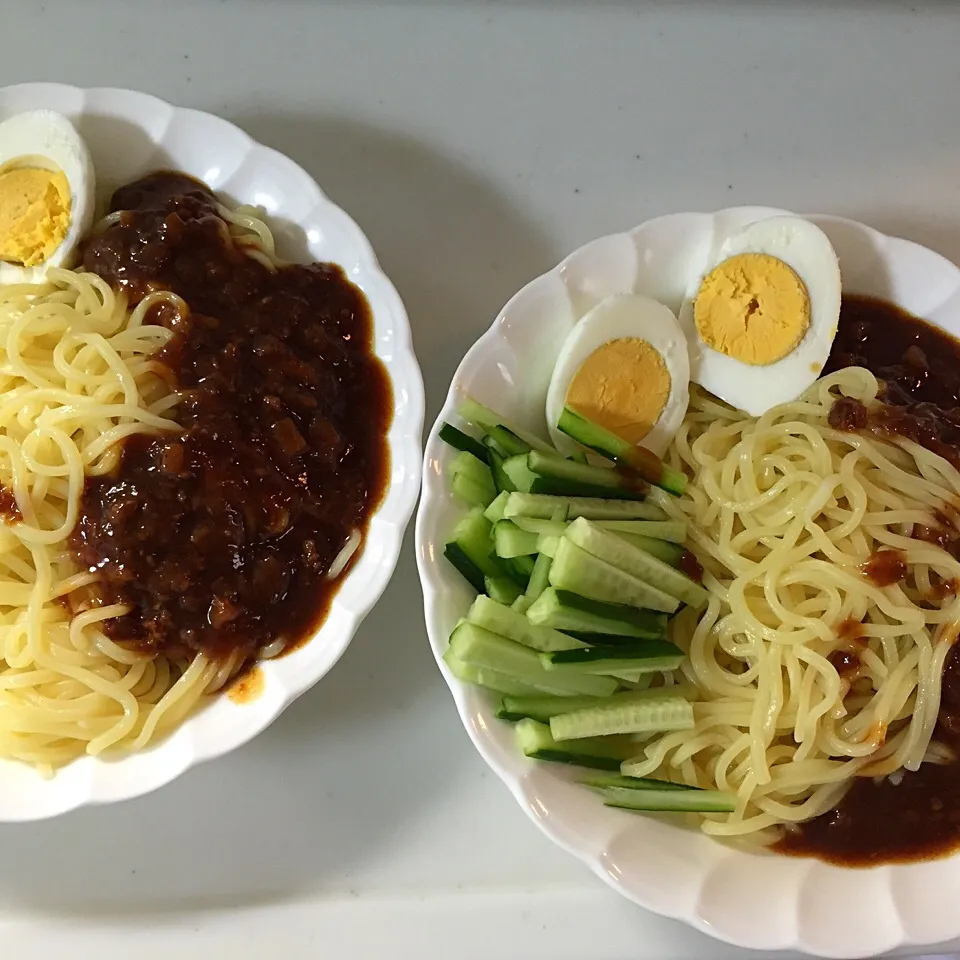 冷しジャージャー麺|平大さん