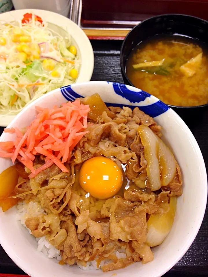 Snapdishの料理写真:GYUDON|JUNJUNさん