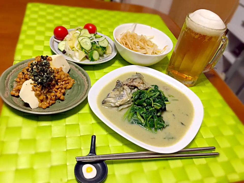 Snapdishの料理写真:🌴🐟鯵と青菜のココナッツミルク煮🍺|マニラ男さん