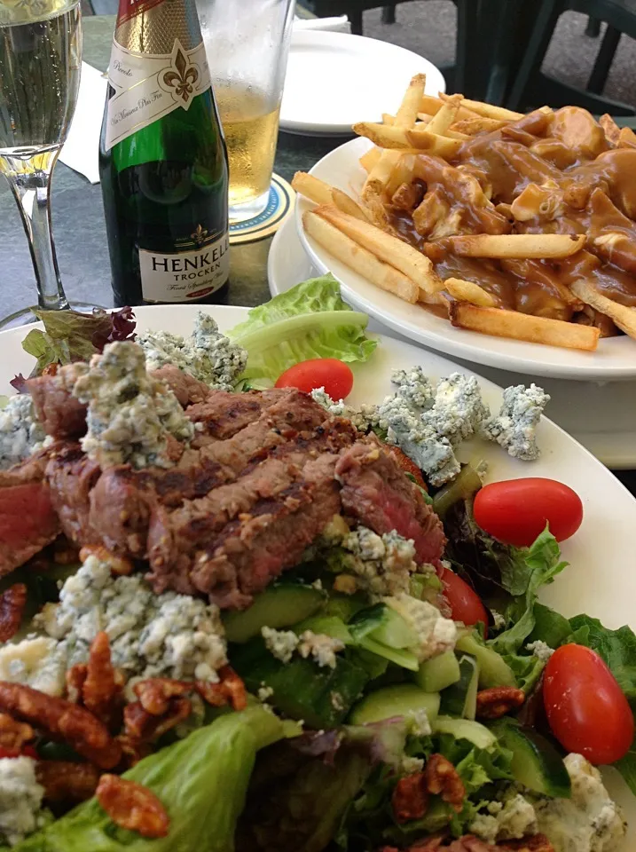 Grilled steak salad ＆ Poutine|izunさん