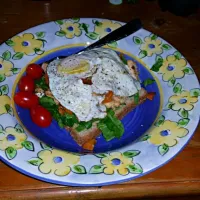 Chicken Hash with Sweet Potato, Spinach and Fried Egg|Haley KandiEyes Peelさん