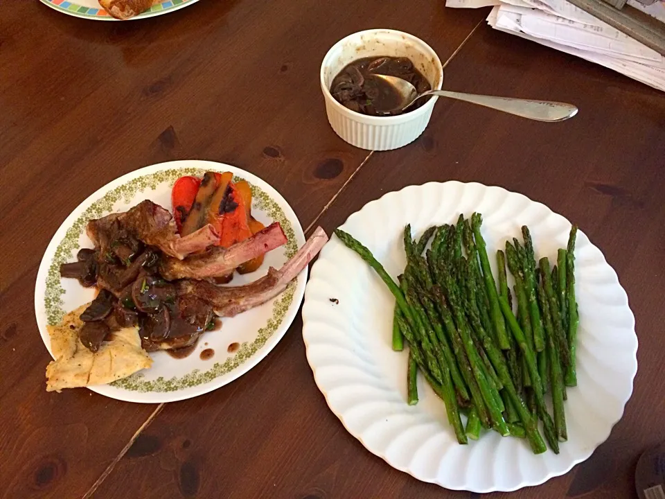 Lamb, peppers, chicken, asparagus - Dinner 6/24/2015|lucasさん