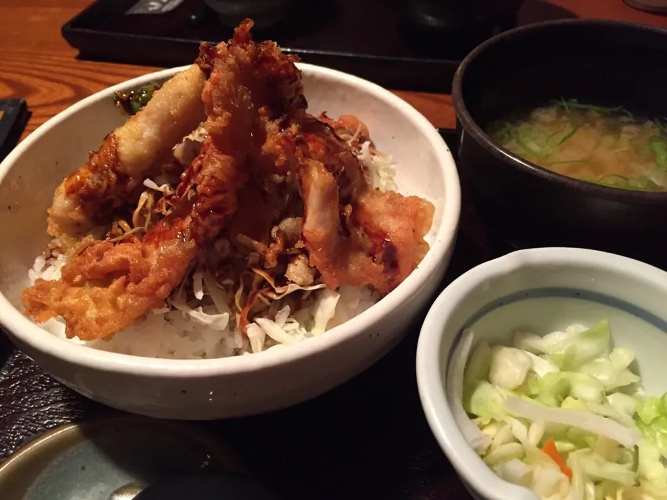 【お店ごはん】鳥天丼|フェンさん