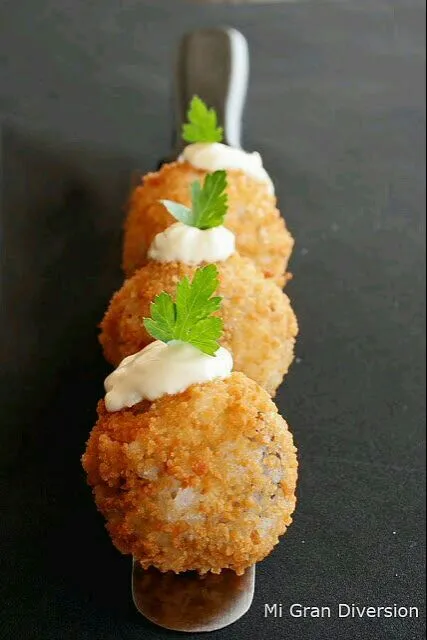 Snapdishの料理写真:mushrooms croquettes|erreta (euskadi)さん