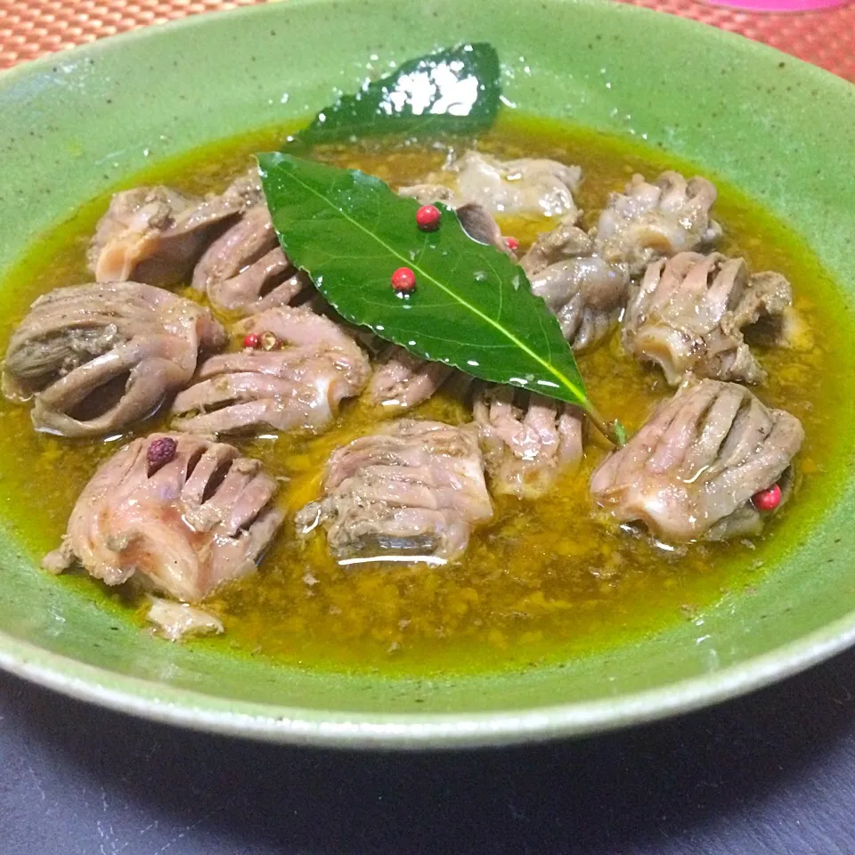 シローさんの料理 炊飯器で…鶏、砂肝のコンフィ ぷりぷり感がいいよね😋|佐野未起さん