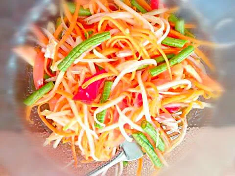 Pickled Papaya Carrot String Beans Salad © √√√|🌼 Pooja's Kitchenette 🌼さん