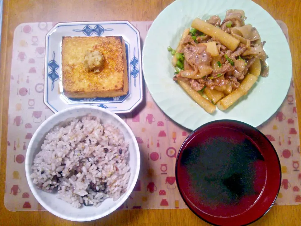 ６月２５日 豚肉と大根のきんぴら 厚揚げ わかめスープ|いもこ。さん