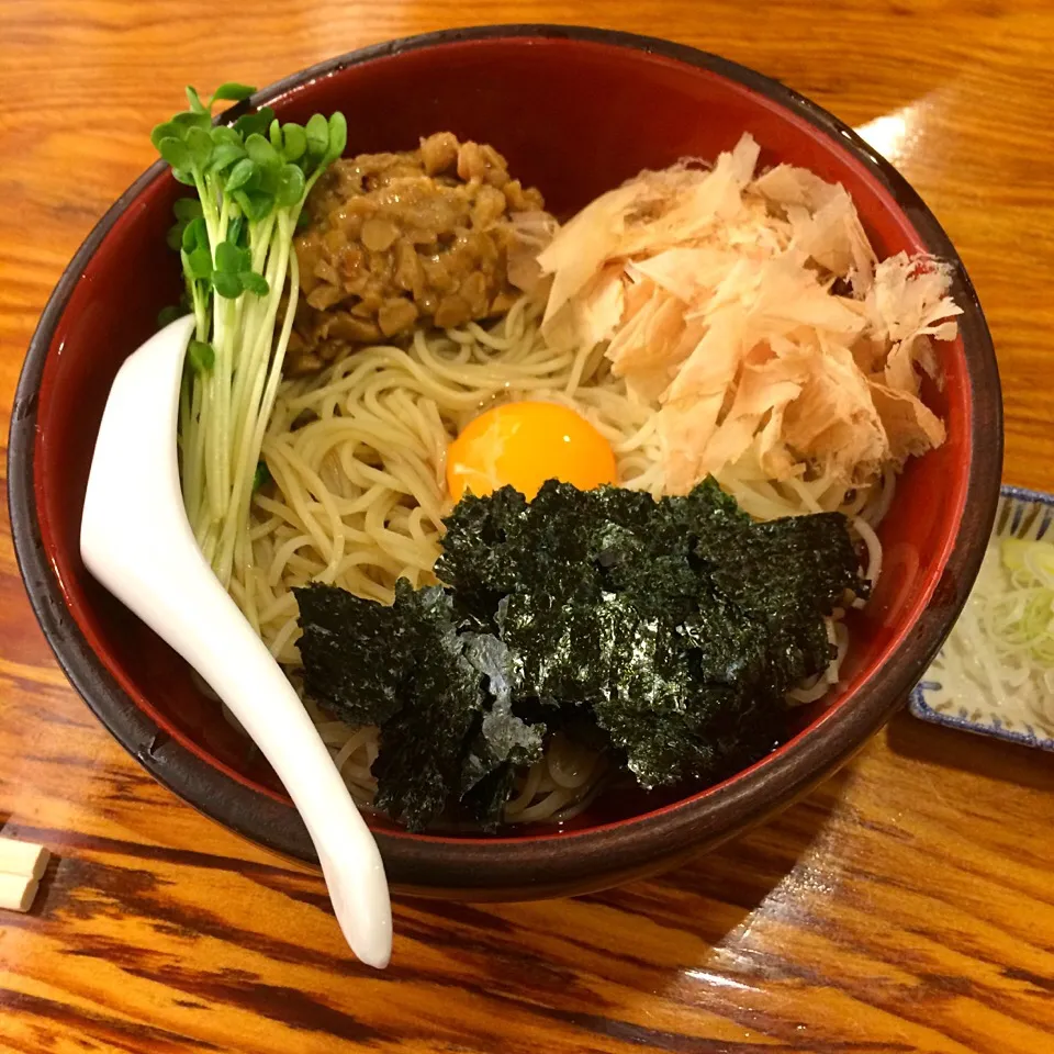 日本橋で昼食‼︎|Yoshinobu Nakagawaさん