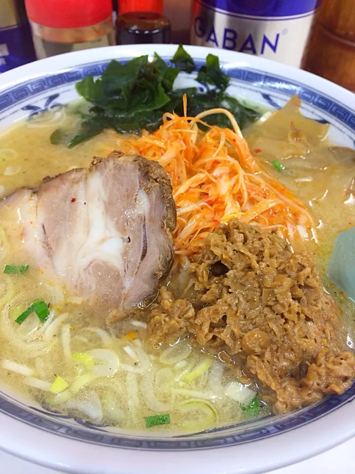 Snapdishの料理写真:ネギ味噌納豆ラーメン|市さん