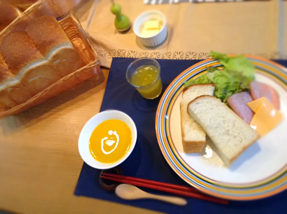 天然酵母の食パン🍞|ちぇりさん