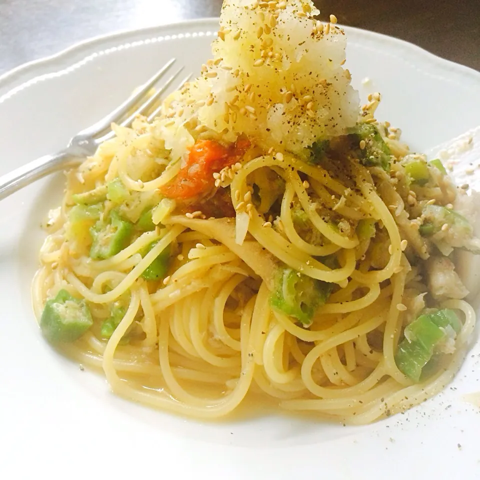 夏野菜とちりめんじゃこと大根おろしのスパゲッティ|osteria MONTE 祖師谷大蔵さん