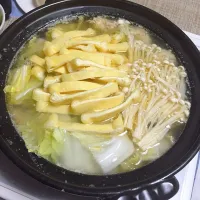 Snapdishの料理写真:ふんわり鶏団子鍋|あさこさん