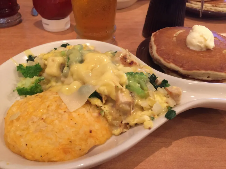 Snapdishの料理写真:West Coast Skillet w/Pancakes|Richard Thompsonさん