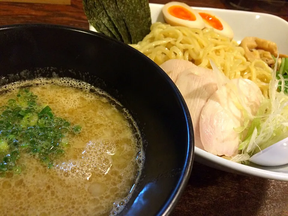 Snapdishの料理写真:特製鶏骨つけ麺 醤油|tecklさん