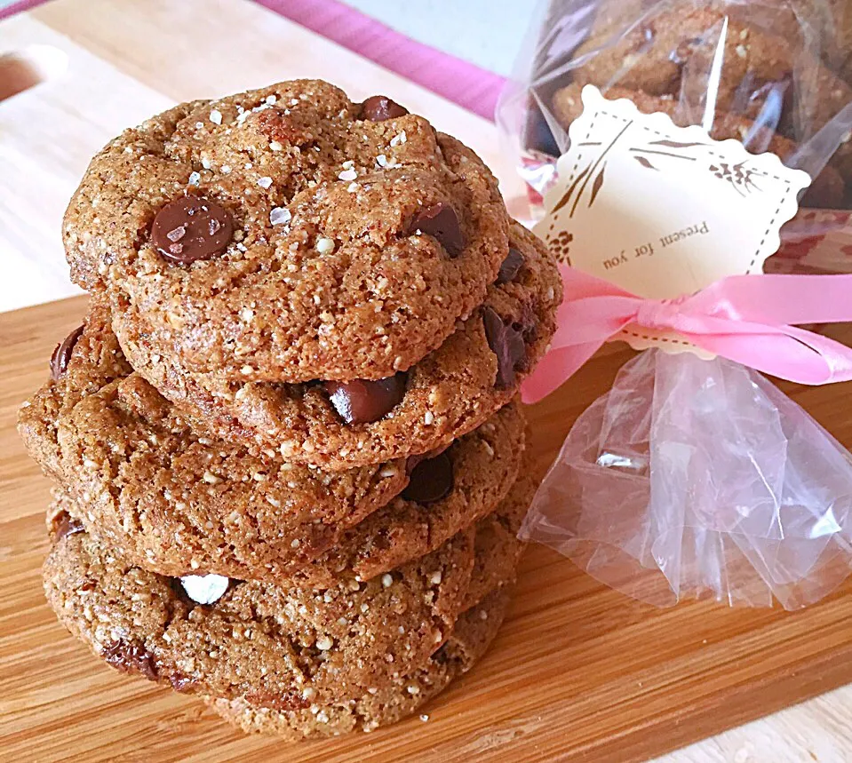 Flourless Almond Chocolate Chips Cookies (NO BUTTER)|Prisca Erさん