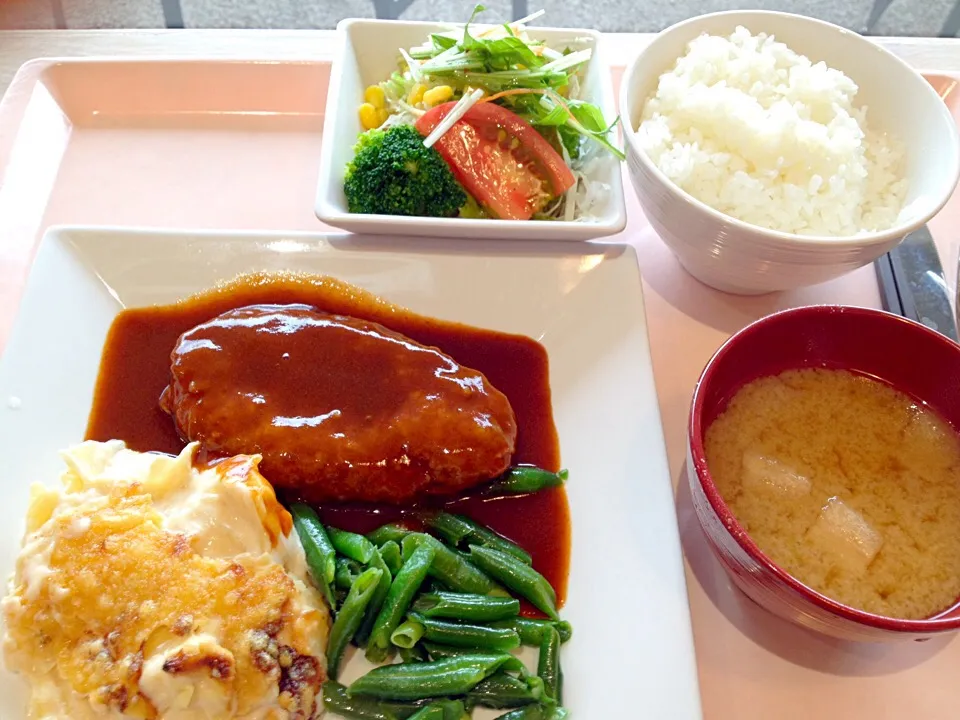 ハンバーグ&グラタン|Kunisanoさん